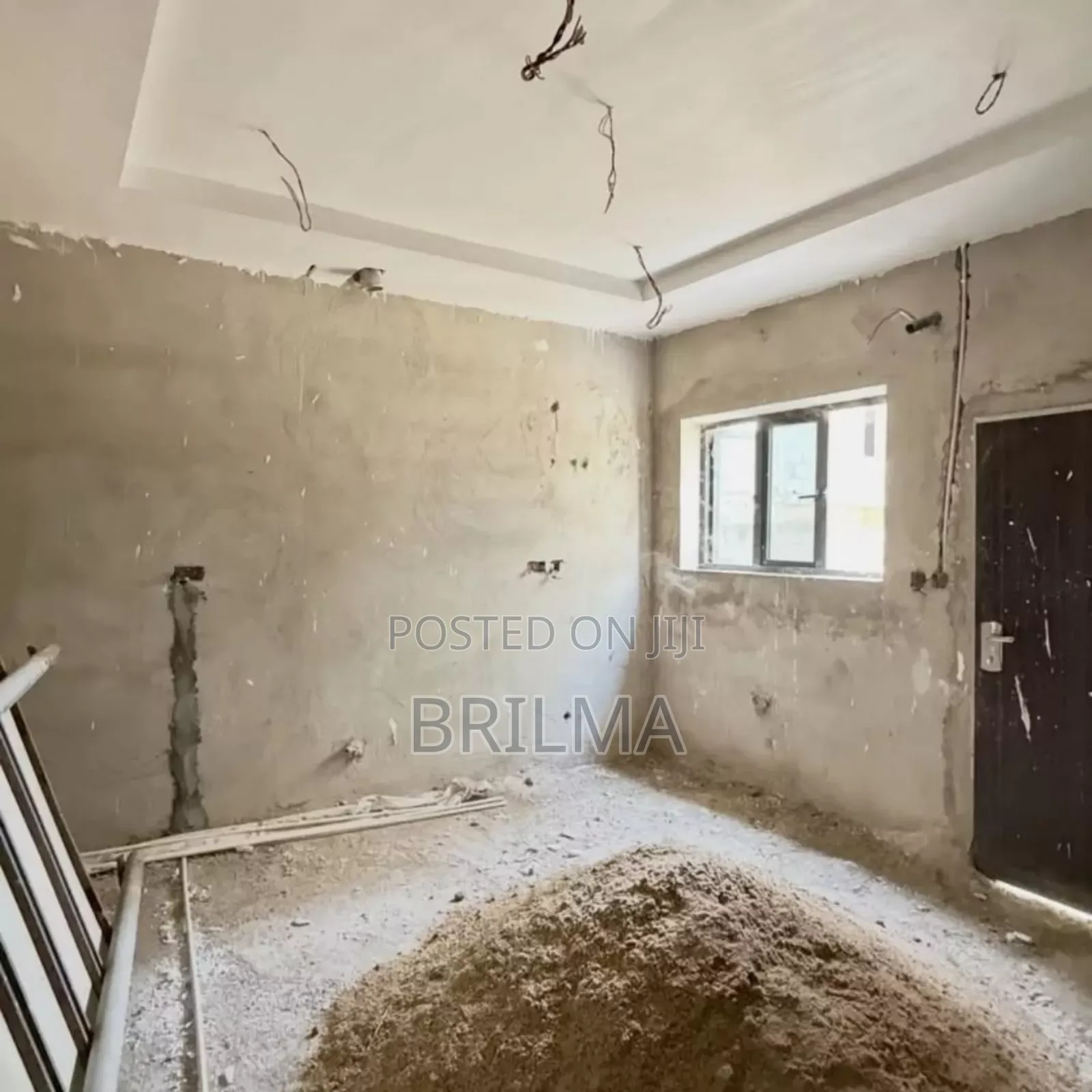 5bedrooms Fully Detached Duplex Located in Lifecamp in Life Camp
