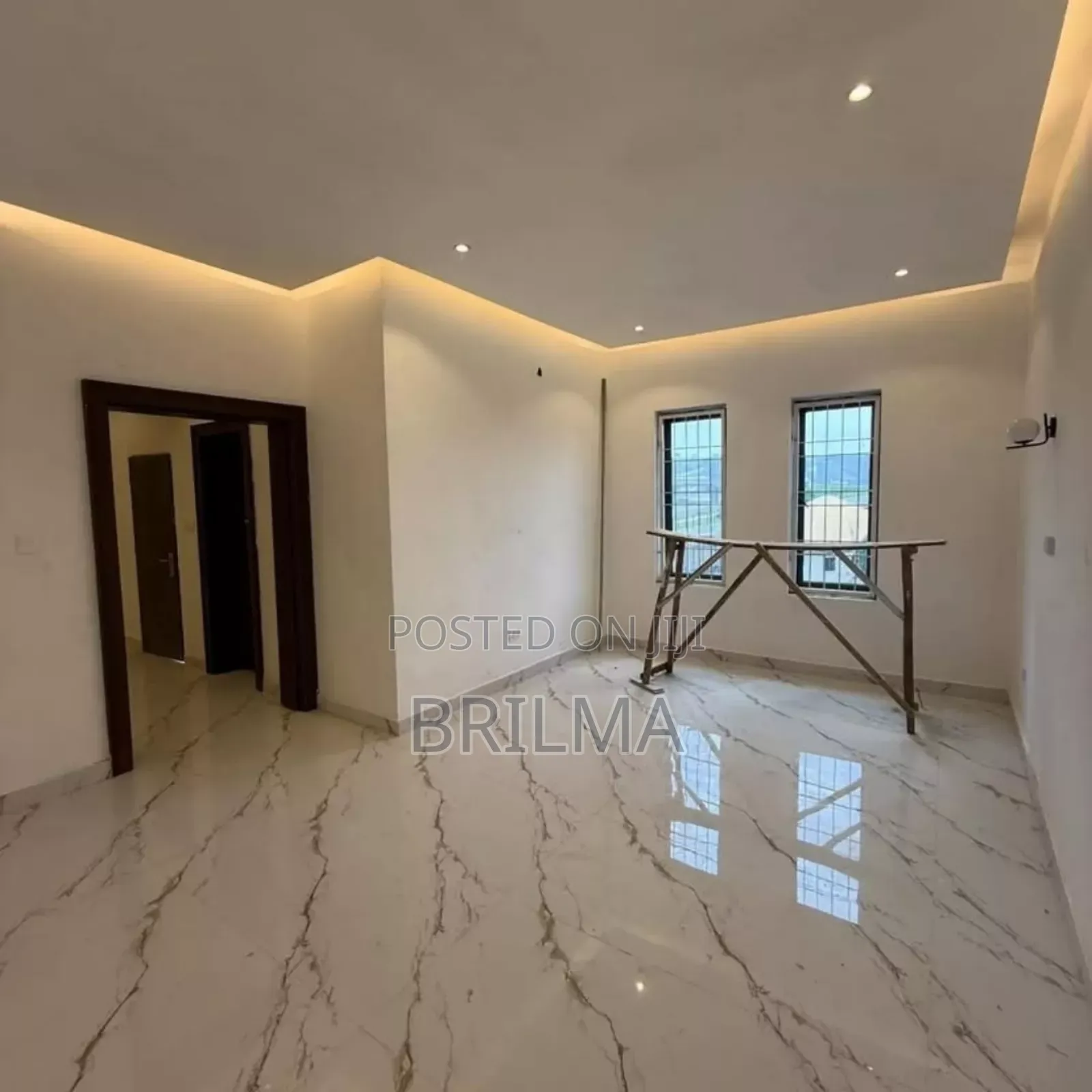 5bdrm Townhouse/Terrace in Garki for sale in Garki