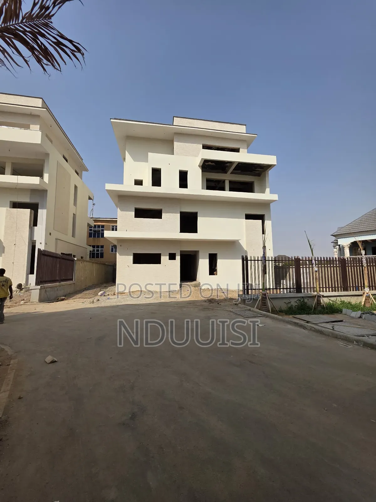 6bdrm Duplex in Mabushi for sale in Mabushi