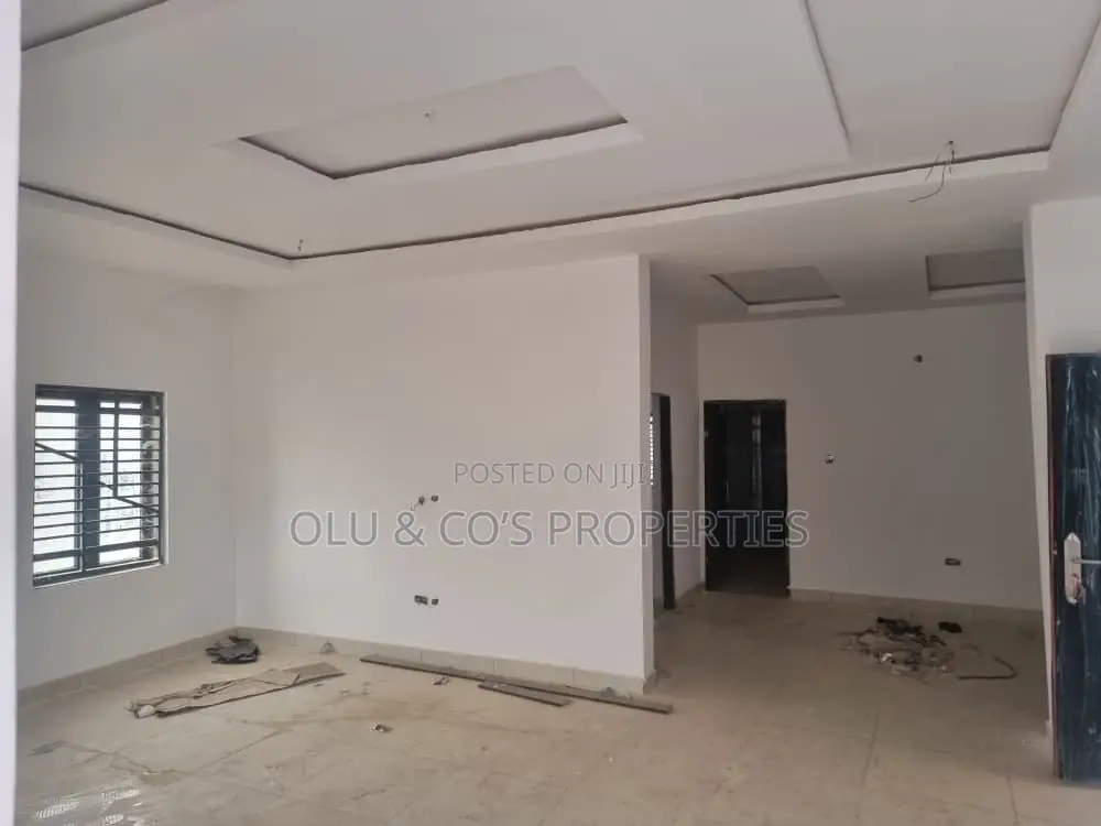 2bdrm Block of Flats in Salibest Estate, Lugbe District for rent in Lugbe District
