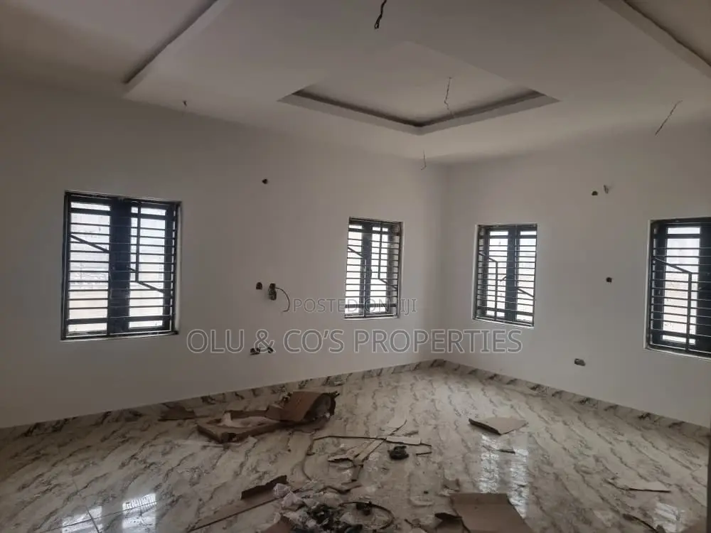 2bdrm Block of Flats in Salibest Estate, Lugbe District for rent in Lugbe District