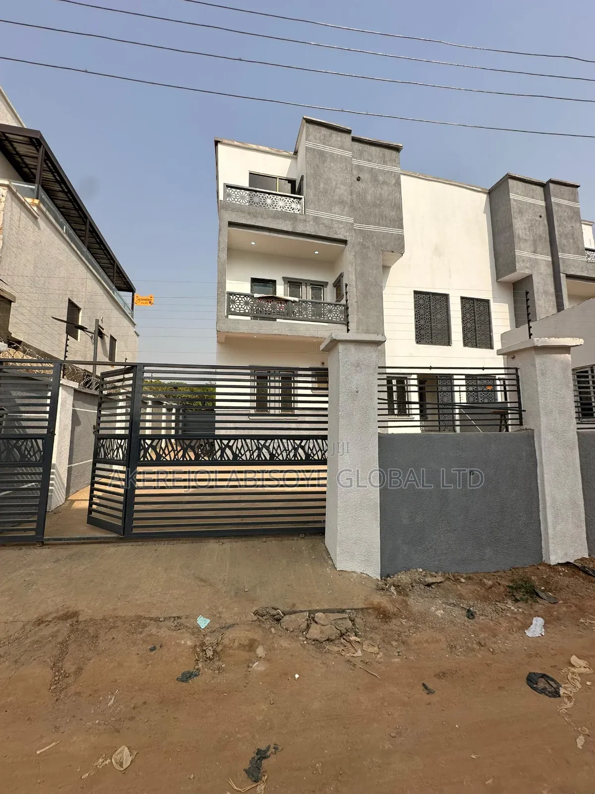 4bdrm Duplex in Orchacho Estate for rent in Life Camp