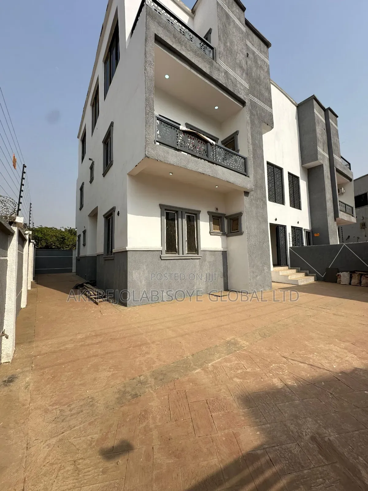 4bdrm Duplex in Orchacho Estate for rent in Life Camp