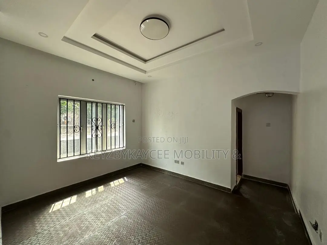 5bdrm House in Chevy View, Chevron for sale in Chevron