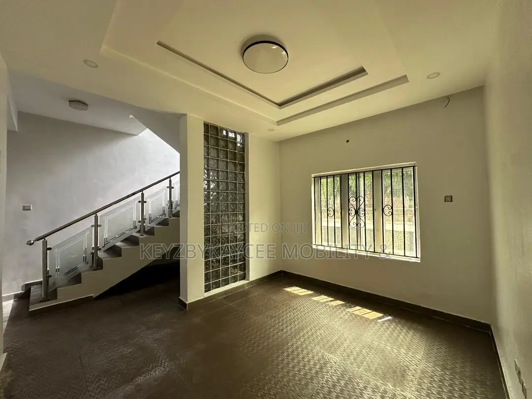 5bdrm House in Chevy View, Chevron for sale in Chevron