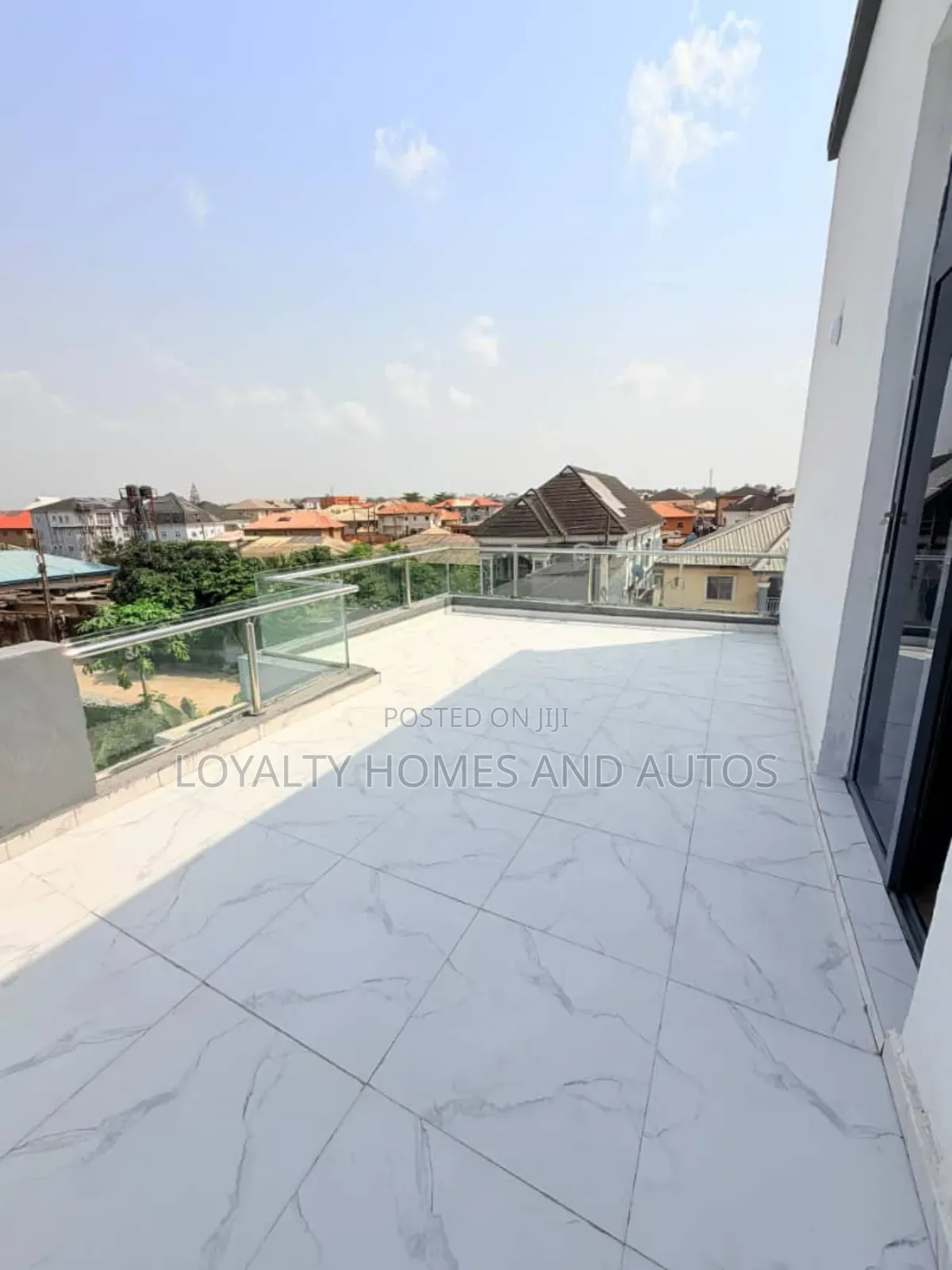 3bdrm Duplex in Ajao,(Airport Road), Mushin for sale in Mushin