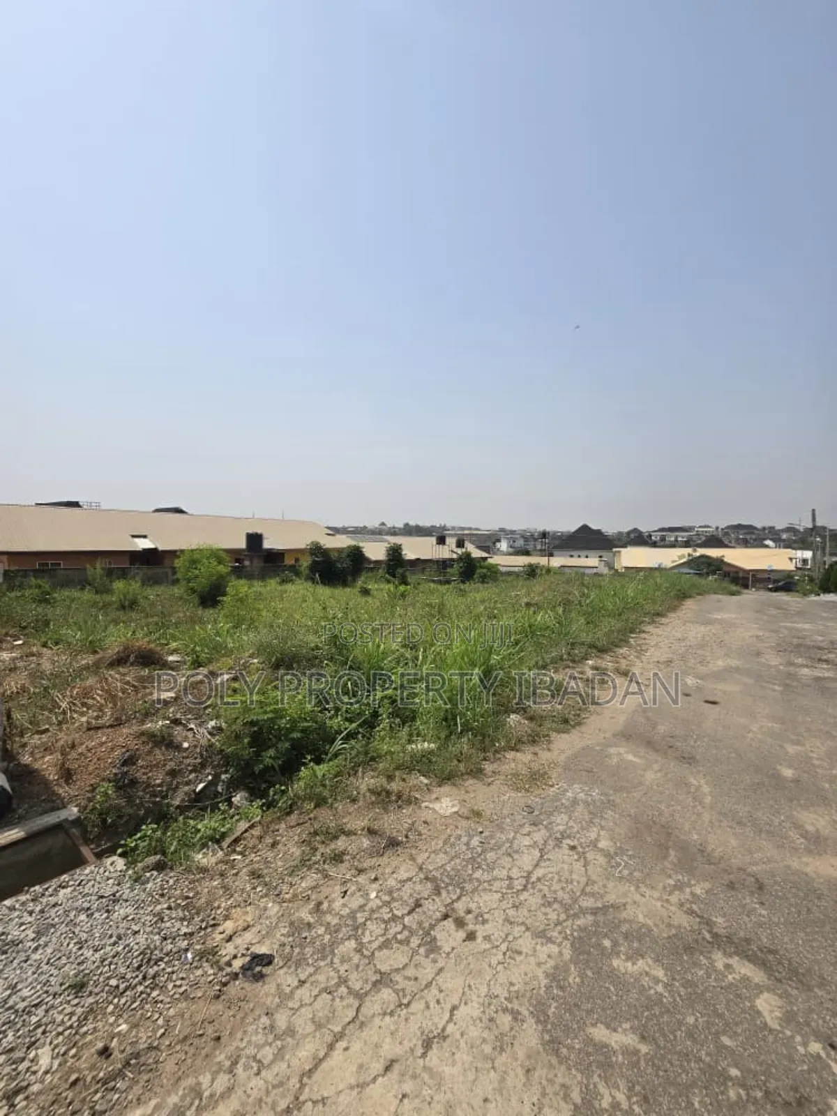 *Land for Sale in Ibadan* ■● 580 SQM Land Available for Sale in Akobo