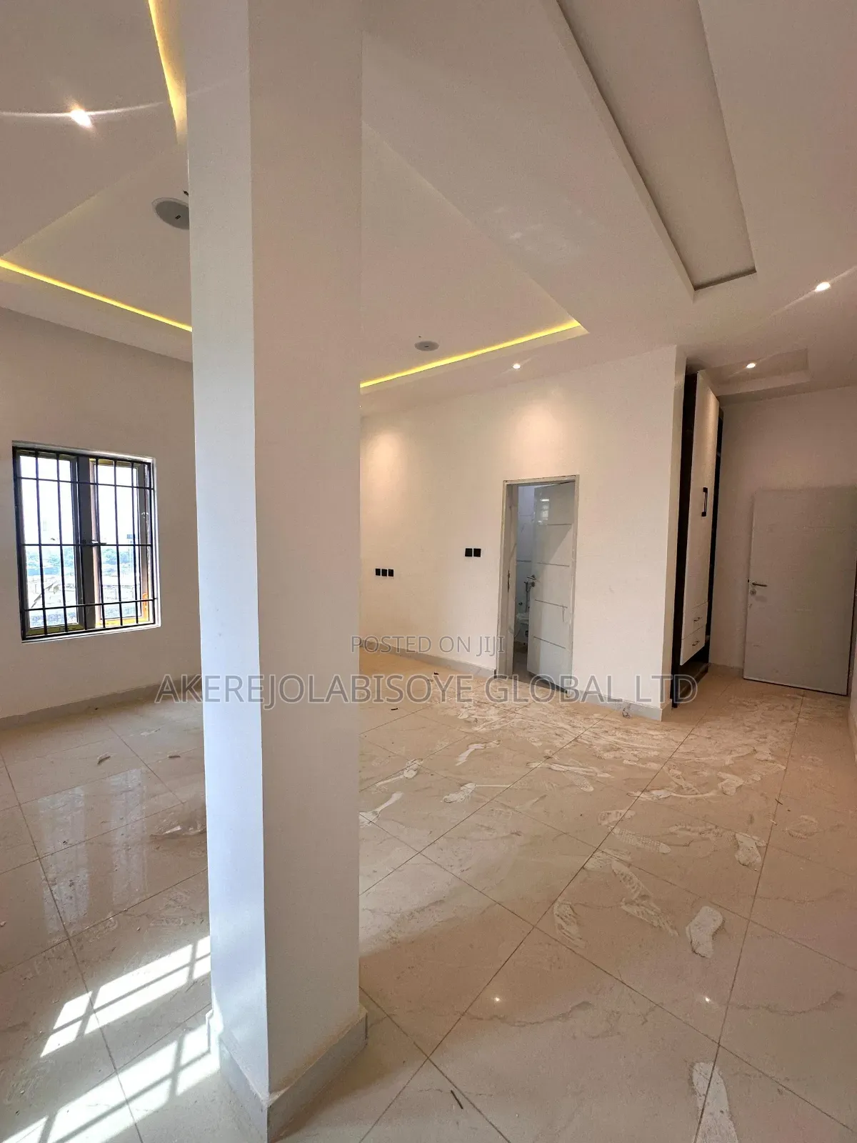 2bdrm Apartment in Guzape, Abuja for sale in Guzape District