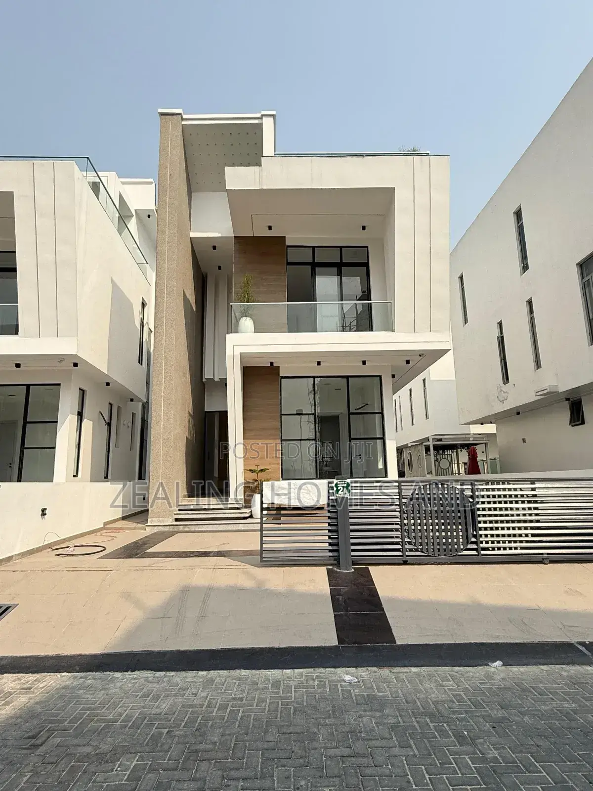 Furnished 5bdrm Duplex in Osapa London Estate for sale in Osapa london