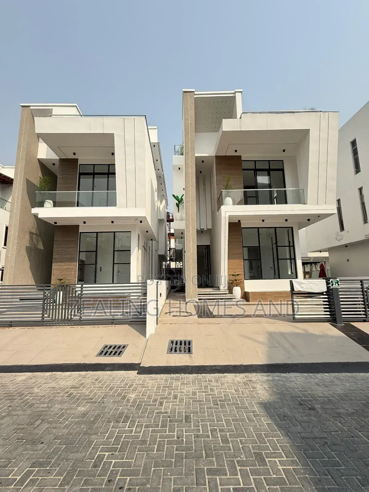 Furnished 5bdrm Duplex in Osapa London Estate for sale in Osapa london