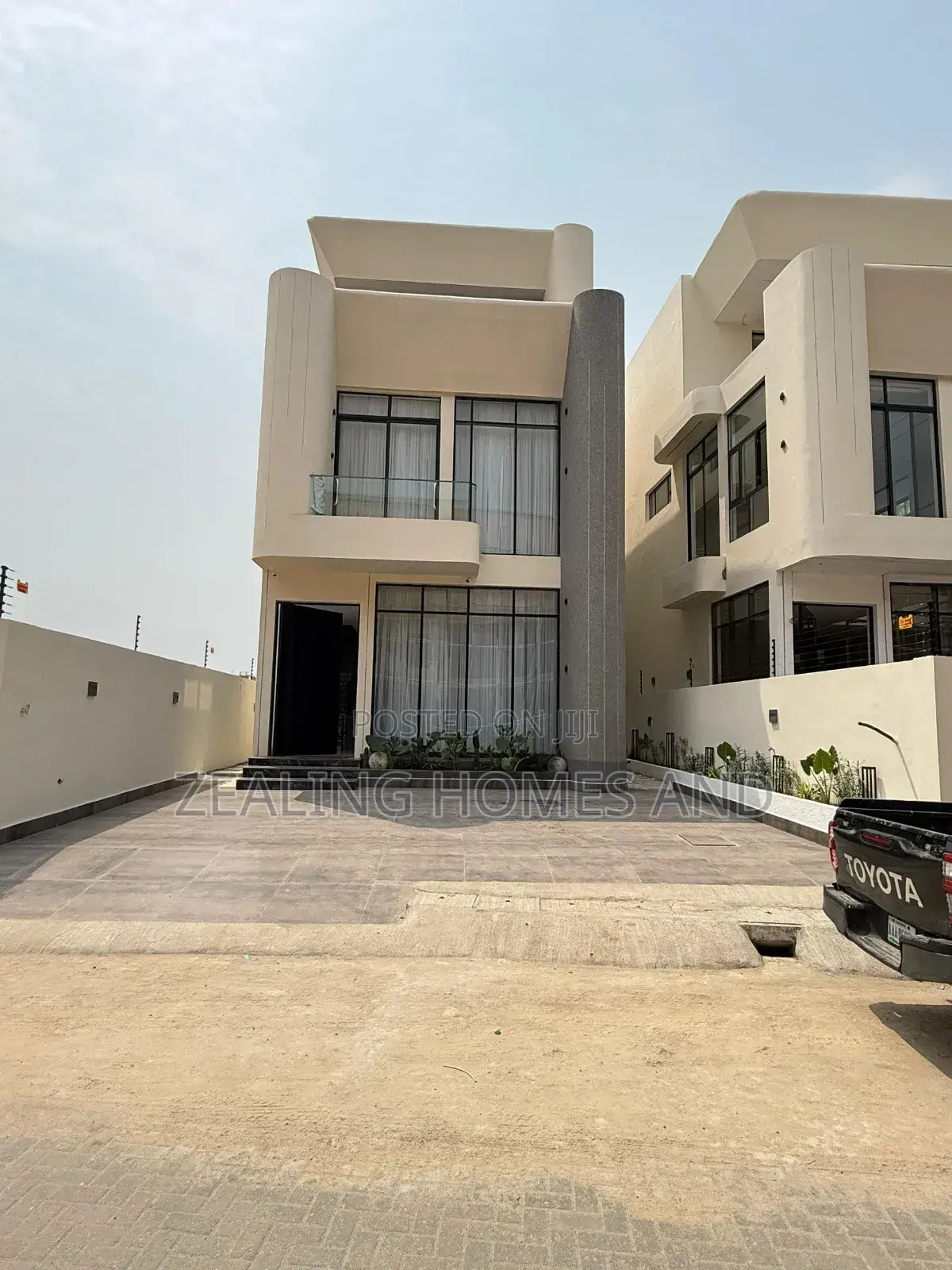 Furnished 5bdrm Duplex in Lekki Phase One for sale in Lekki Phase 1