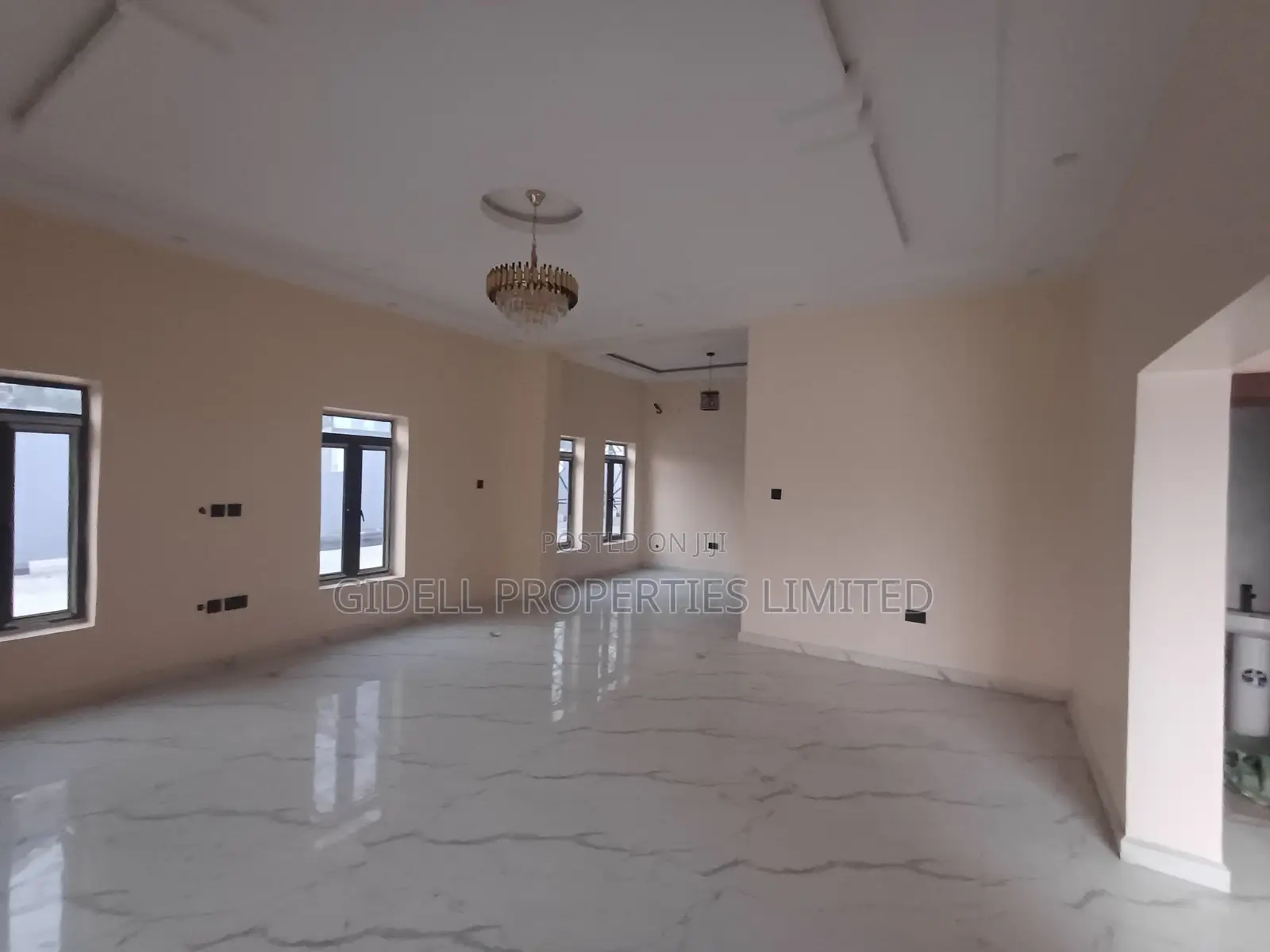 4bdrm Townhouse / Terrace in Mabushi for rent in Mabushi