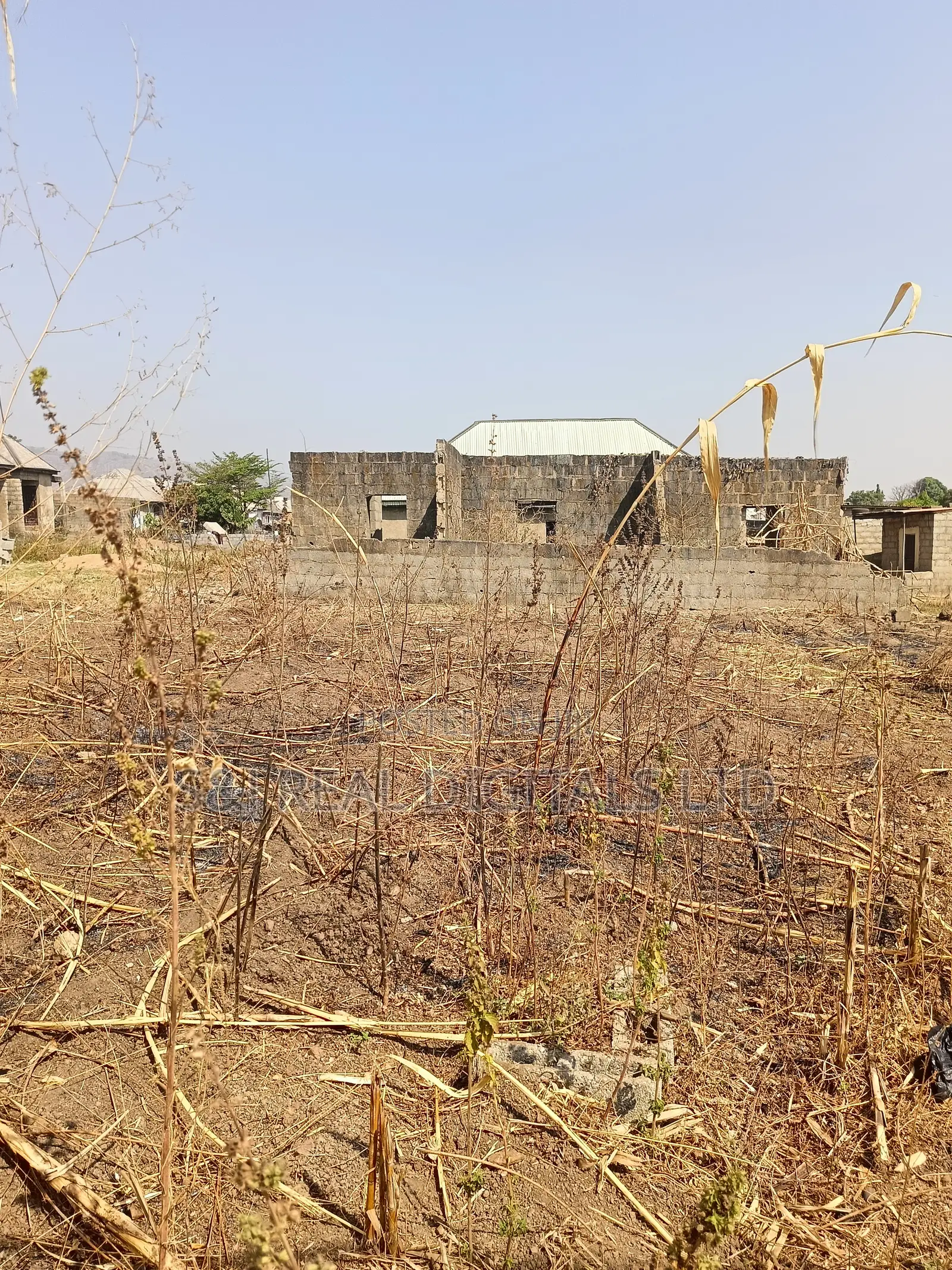 1200 SQM Land With an Old Building in Asokoro in Asokoro