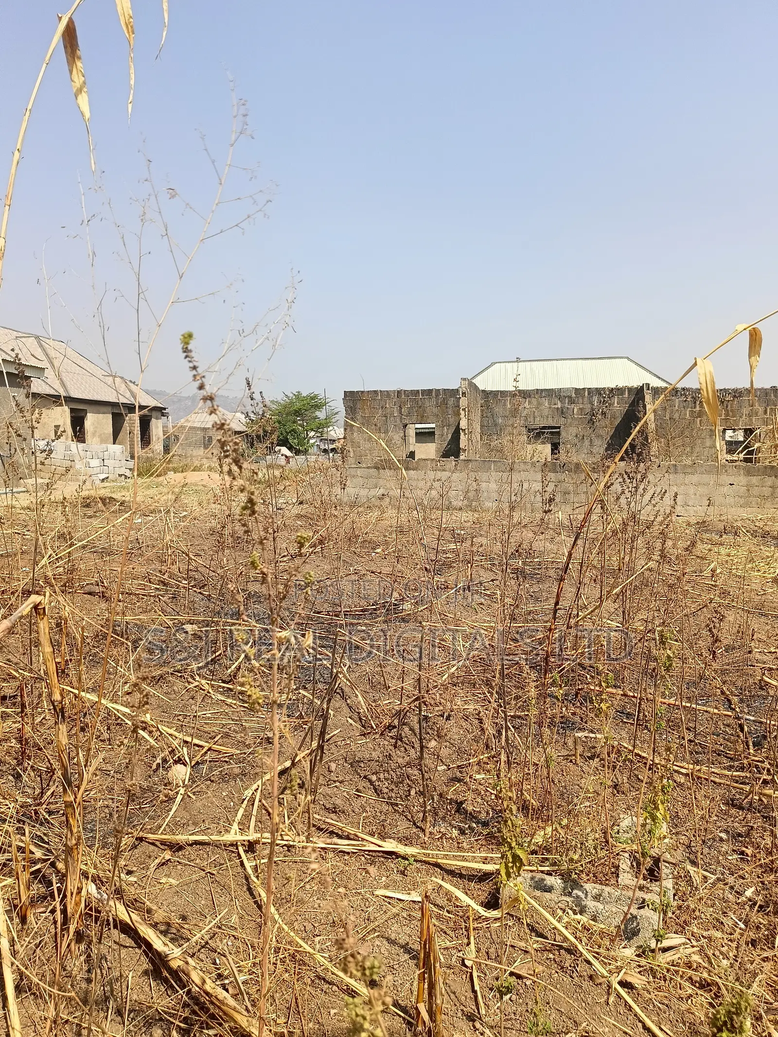 1200 SQM Land With an Old Building in Asokoro in Asokoro