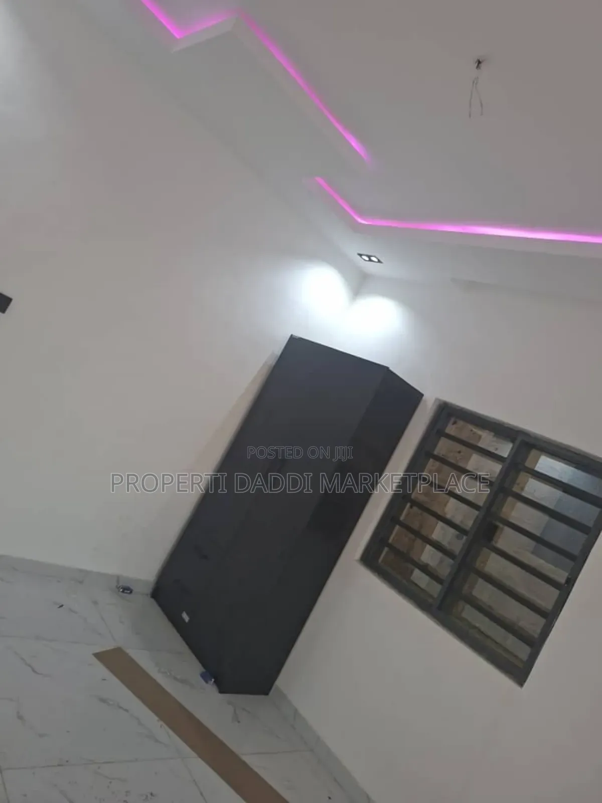 2bdrm Block of Flats in New London Estate, Baruwa for rent in Baruwa