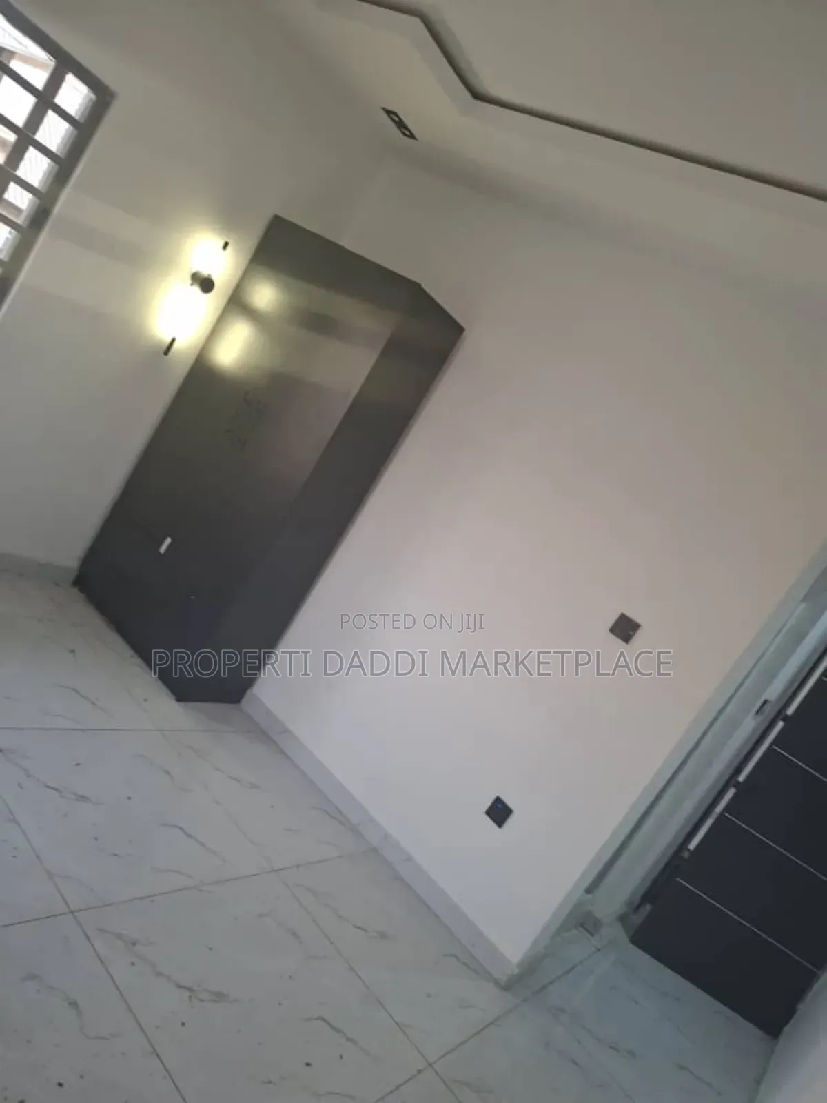 2bdrm Block of Flats in New London Estate, Baruwa for rent in Baruwa