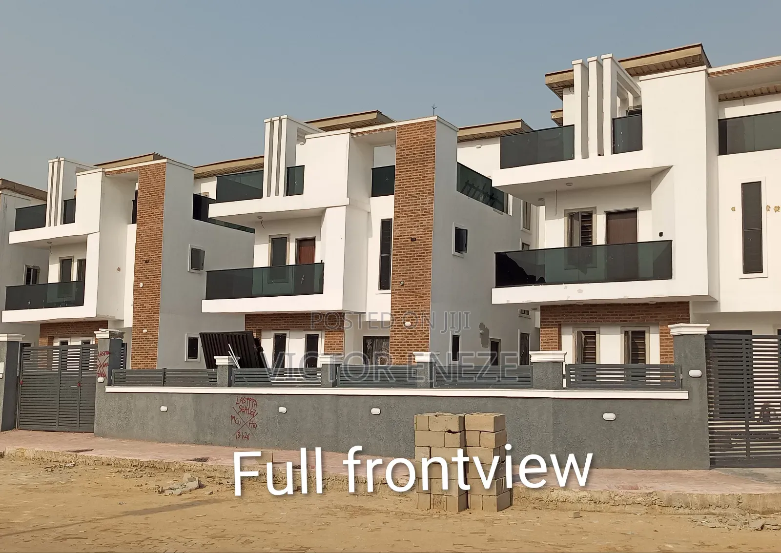 5bdrm Duplex in 6Th Avenue Festac for sale in Festac