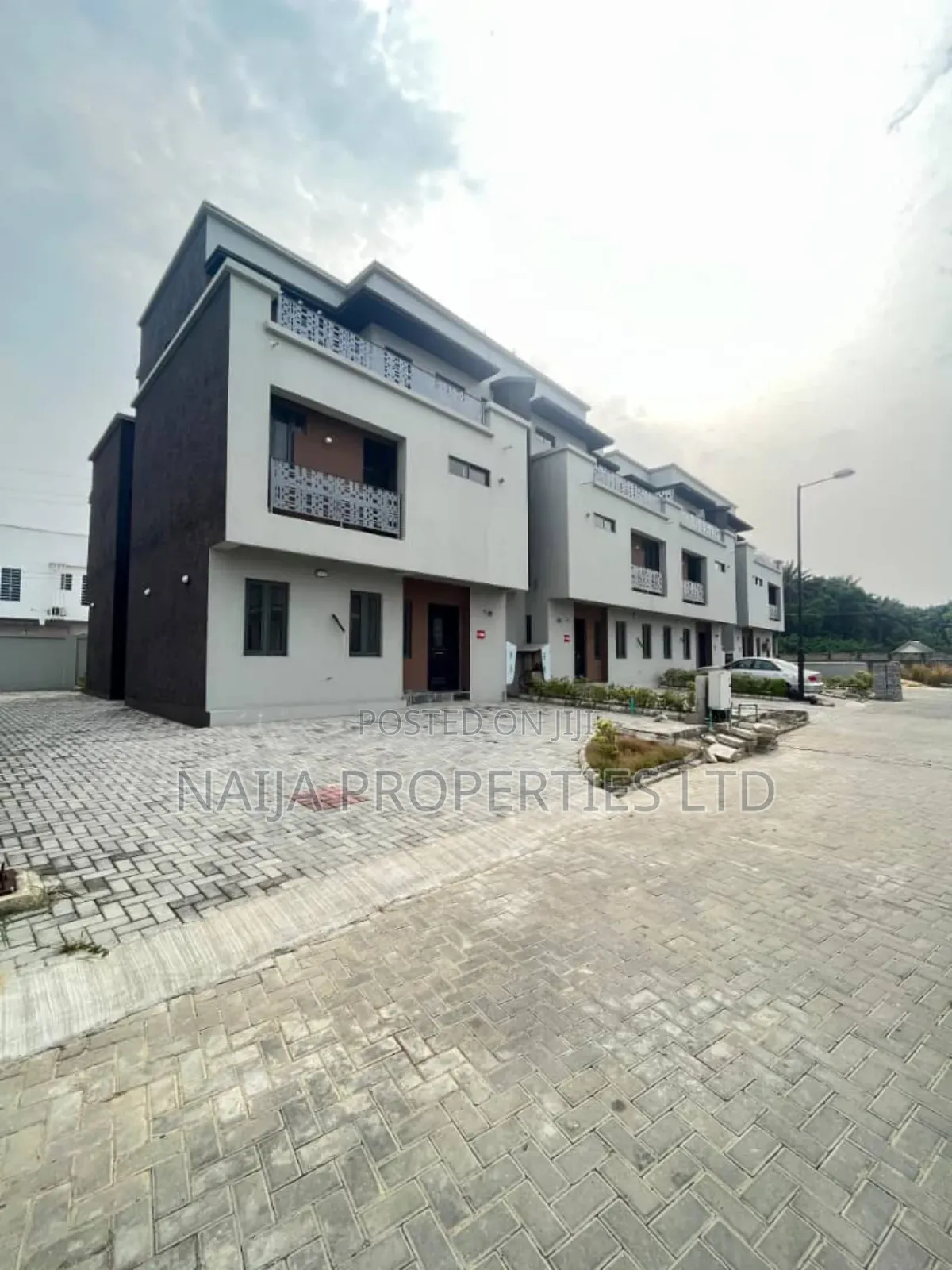 4bdrm Duplex in Lekki Conservation for rent in Lekki