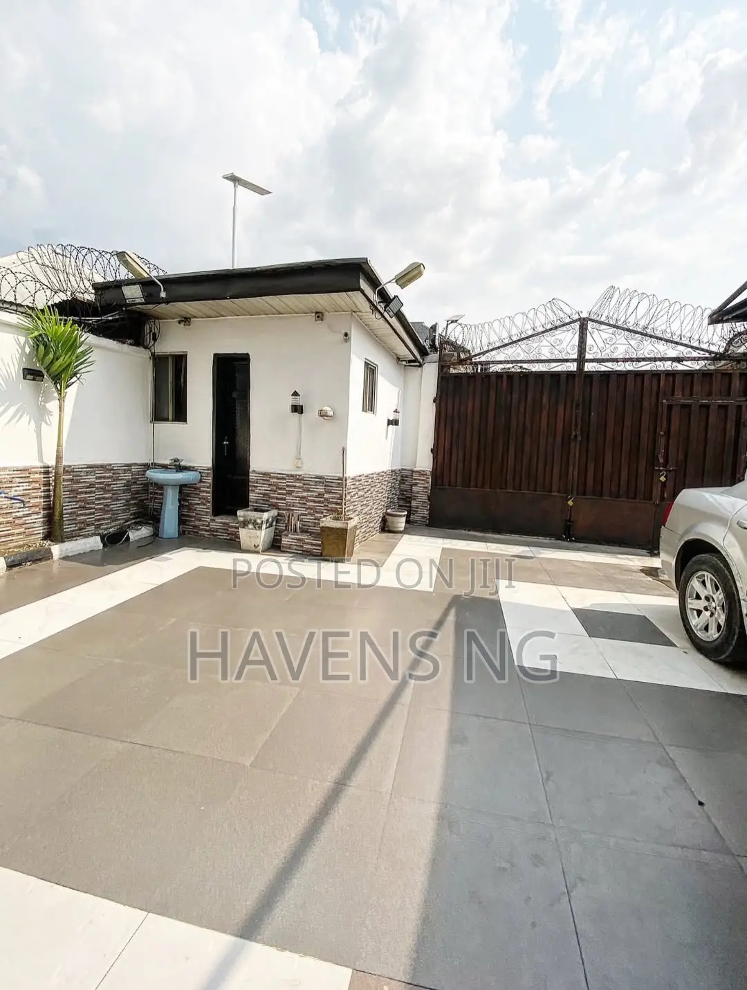 Furnished 5bdrm Duplex in Obio-Akpor for sale in Obio-Akpor