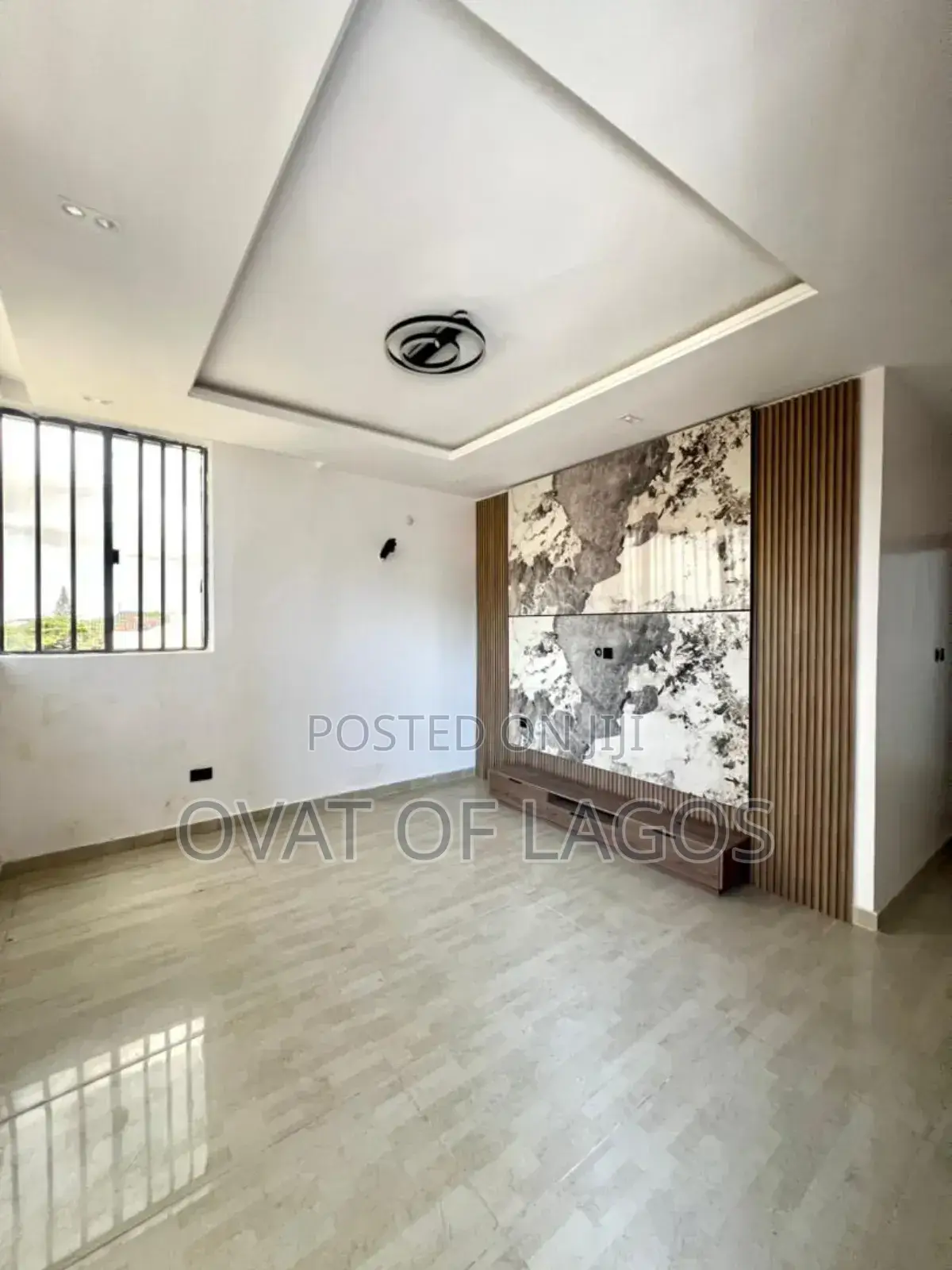 5bdrm Duplex in Lekki Phase 1 for sale in Lekki Phase 1