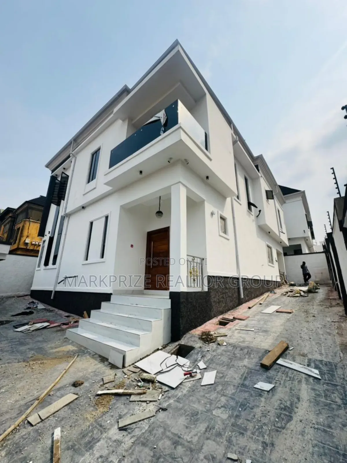 6bdrm Duplex in Ojodu Lagos for sale in Ojodu