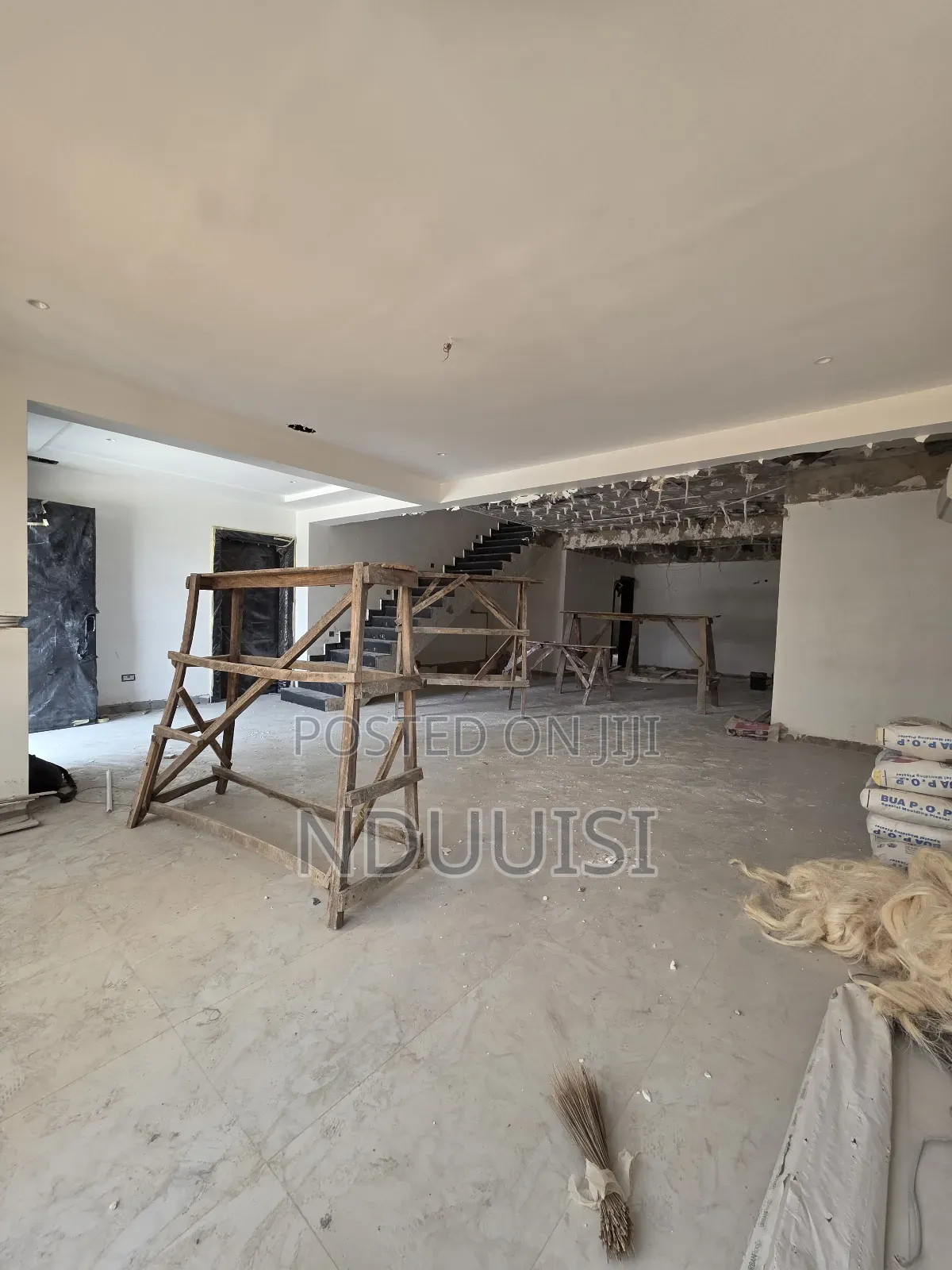 5bdrm Townhouse/Terrace in Guzape District for sale in Guzape District