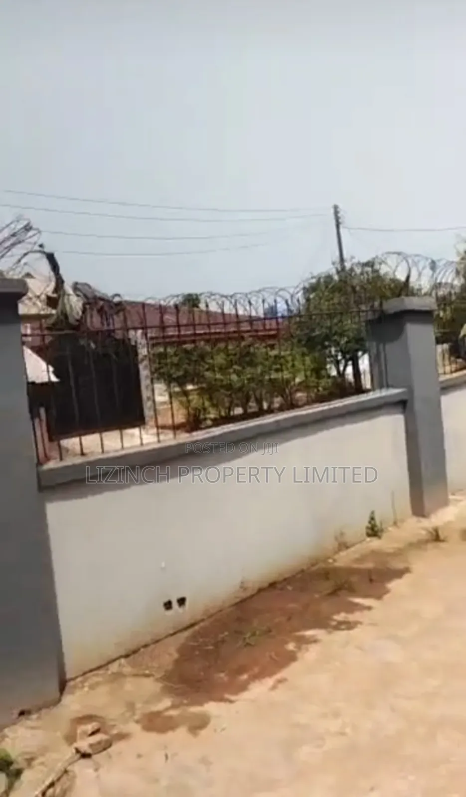 20rooms Selfcon on a 100ft by 100ft at Osasogie Ubth Backgate in Benin City