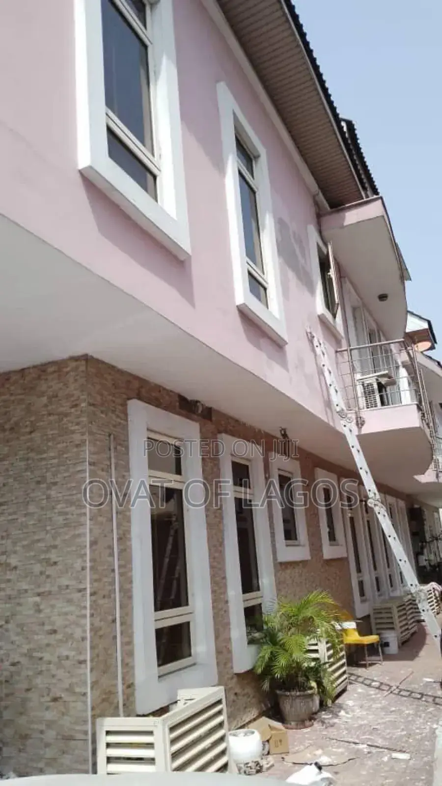 5bdrm Duplex in Lekki Phase 1 for sale in Lekki Phase 1