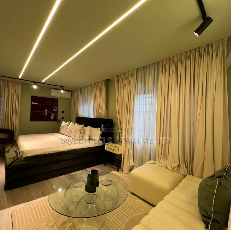 Flat 102 Luxury 2 Bedroom Apartment in Lekki Phase 1