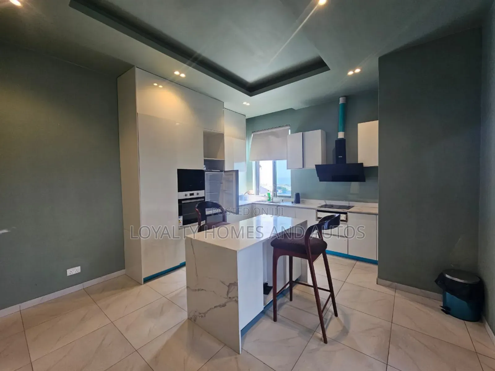 Furnished 3bdrm House in Lekki Phase 1 for sale in Lekki Phase 1