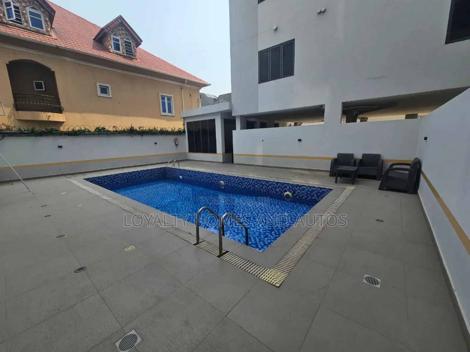 Furnished 3bdrm House in Lekki Phase 1 for sale in Lekki Phase 1
