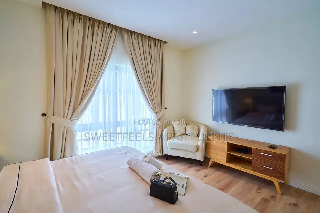 Jaja Studio Unit in Lekki Phase 1