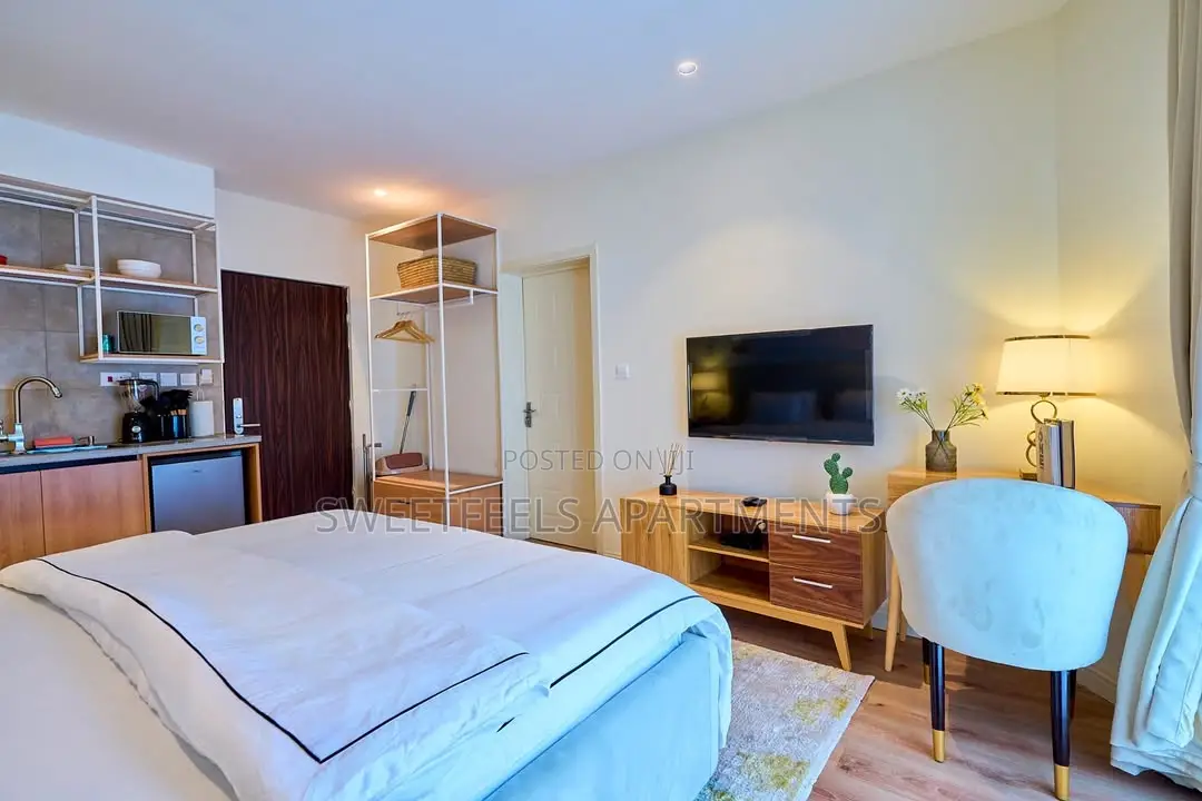 Jaja Studio Unit in Lekki Phase 1