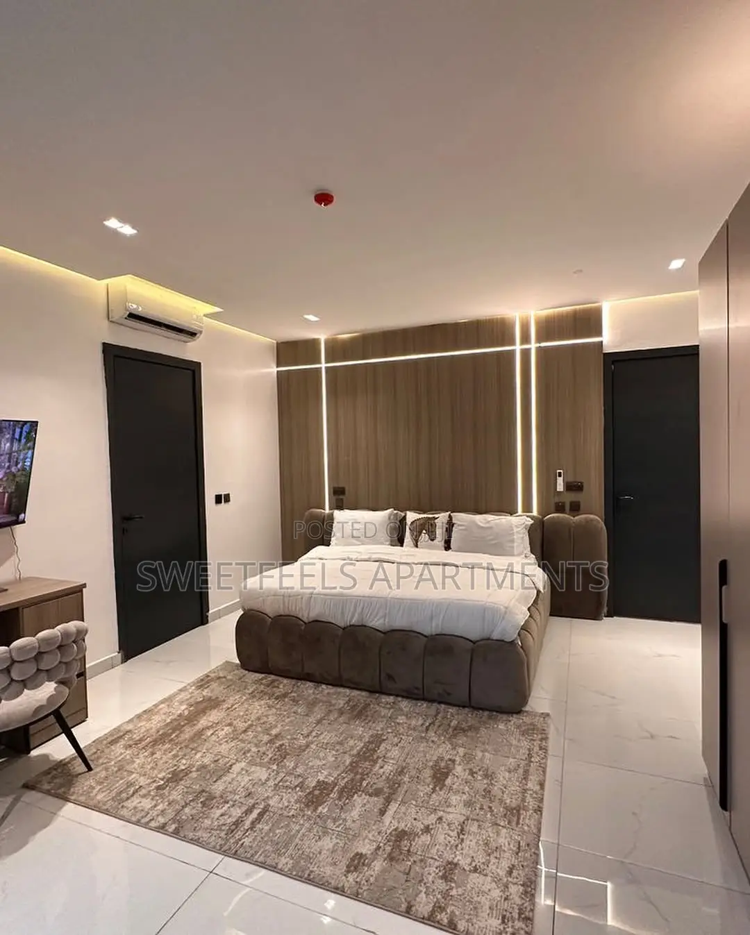 Luxury 2 Bedrooms Maisonette Apartment With Balconie, Pool and Gym in Lekki Phase 1