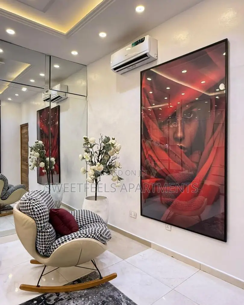 Beautifully Furnished One Bedroom Apartment With Bathub (Paris) in Osapa london