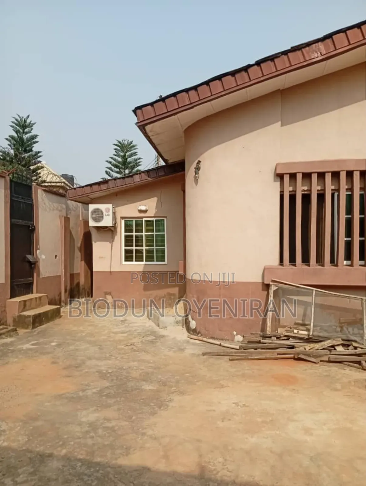 4bdrm Duplex in Egbeda for sale in Egbeda