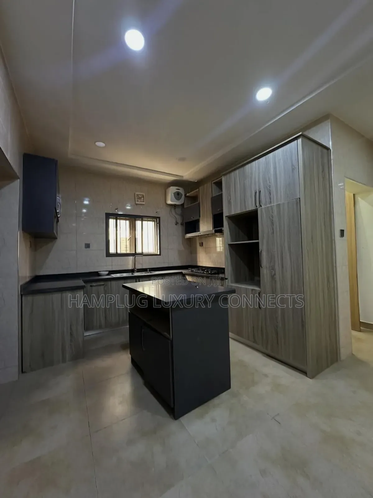 Furnished 3bdrm Apartment in Jahi for sale in Jahi