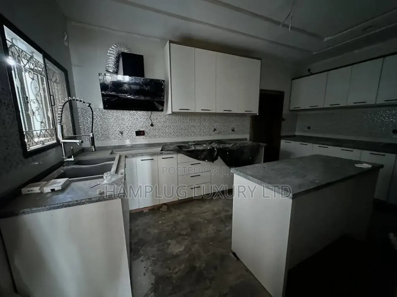Furnished 4bdrm Townhouse/Terrace in Wus3, Wuse for sale in Wuse