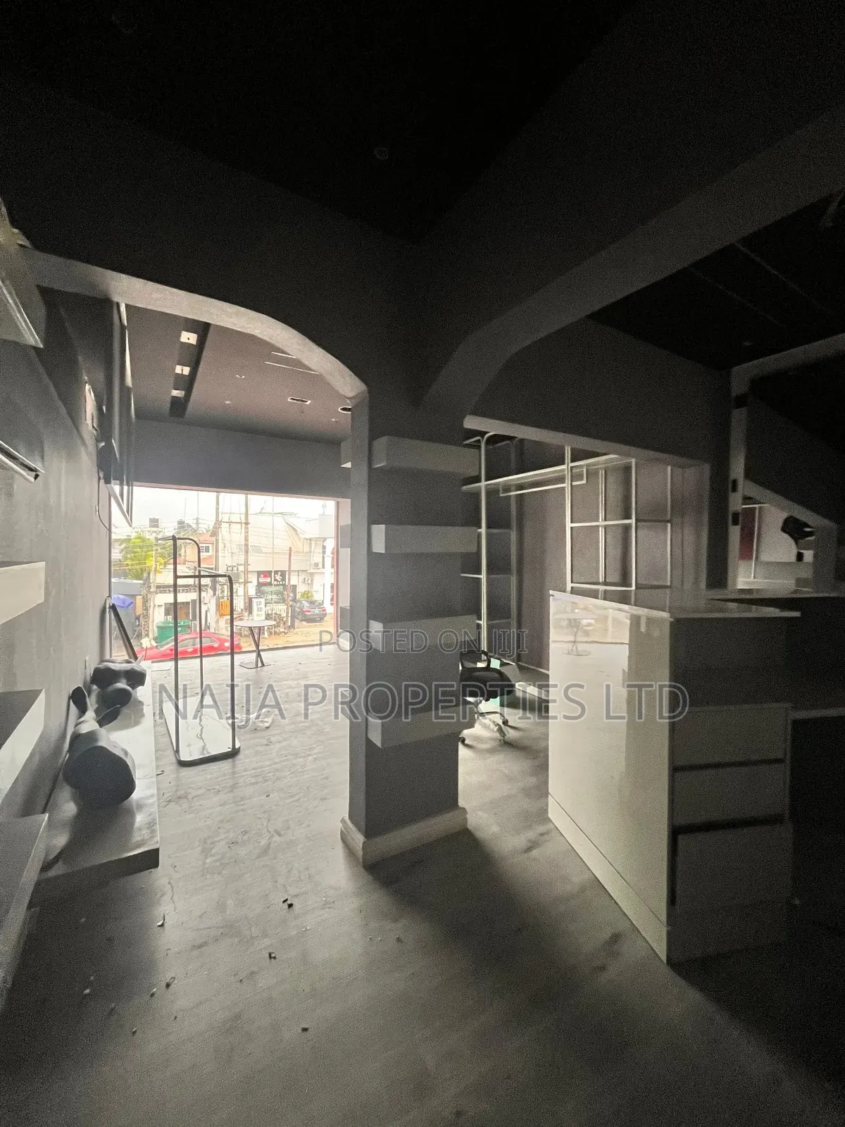 40sqm Shop Space at Lekki Phase 1 for Rent in Lekki Phase 1