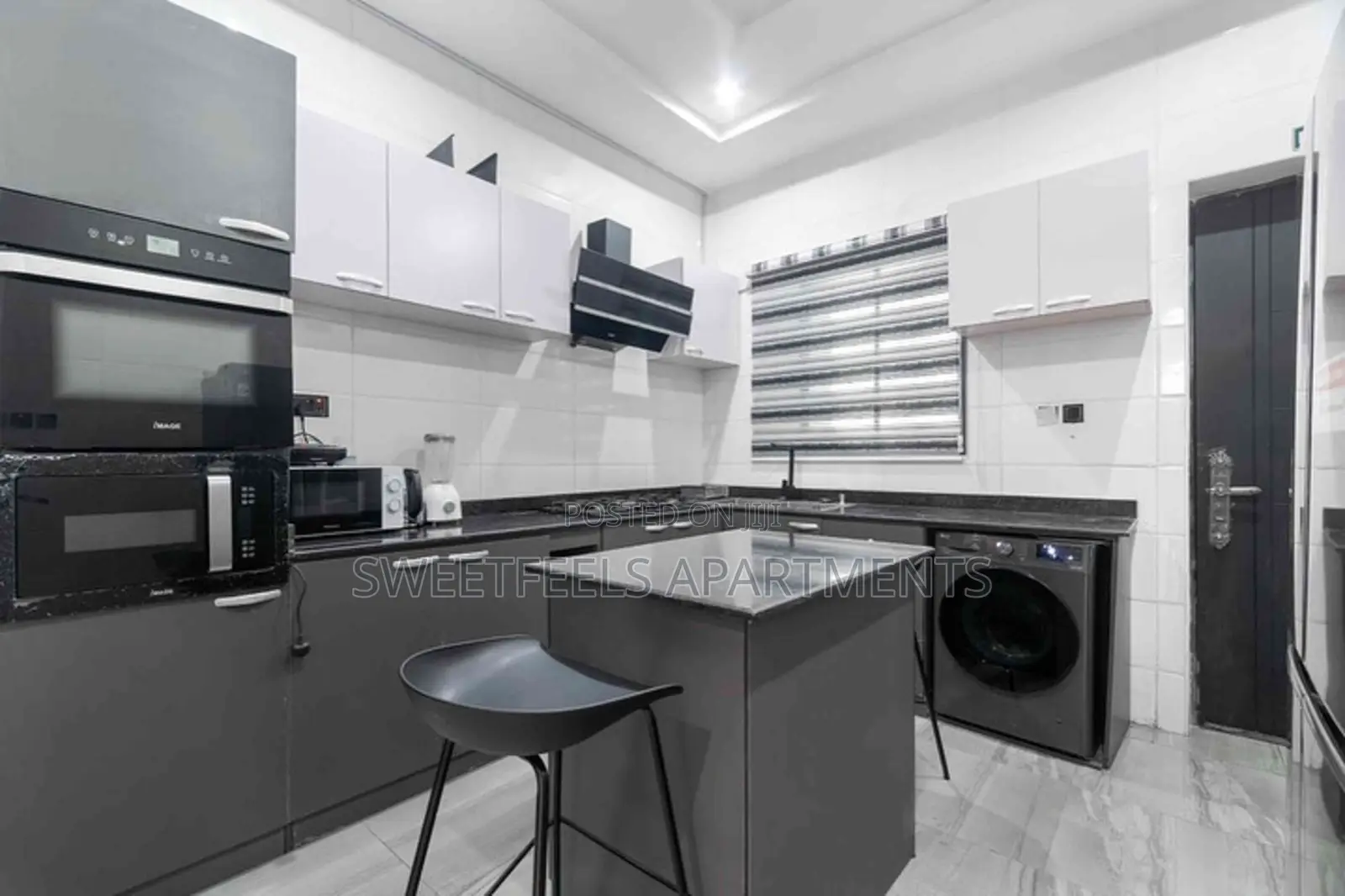 4 Bedroom Apartment With Cinema, Pool and Top Notch Amenities in Adeniyi Jones