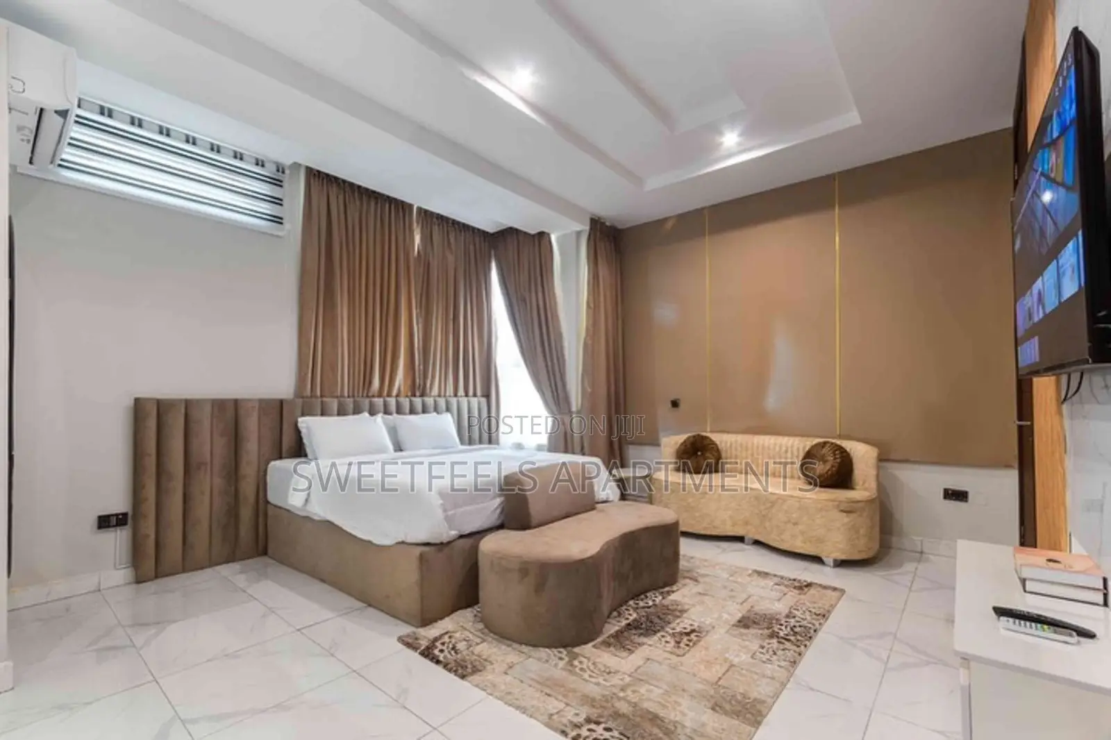 4 Bedroom Apartment With Cinema, Pool and Top Notch Amenities in Adeniyi Jones