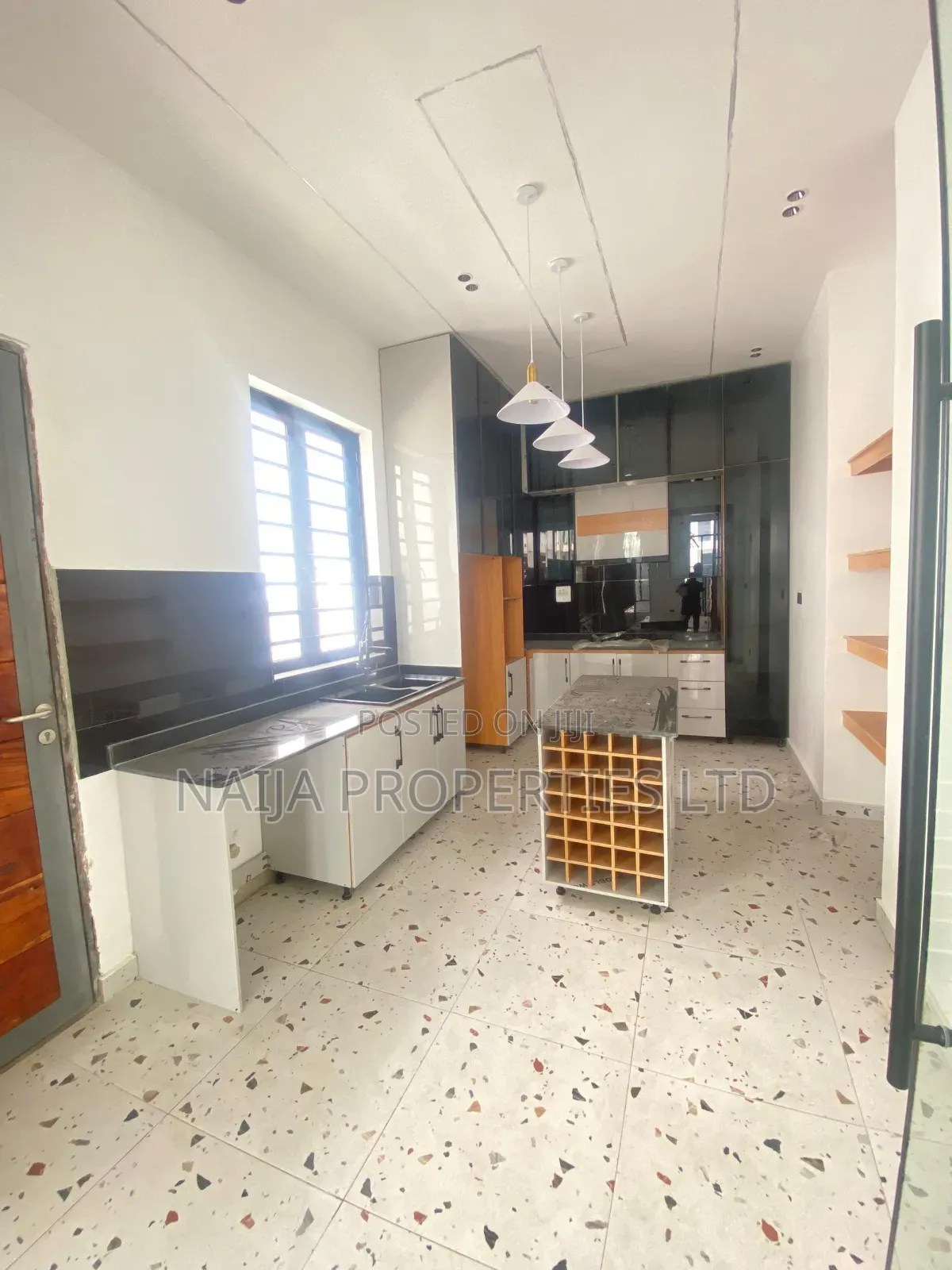 4bdrm Duplex in Orchid, Lekki for sale in Lekki