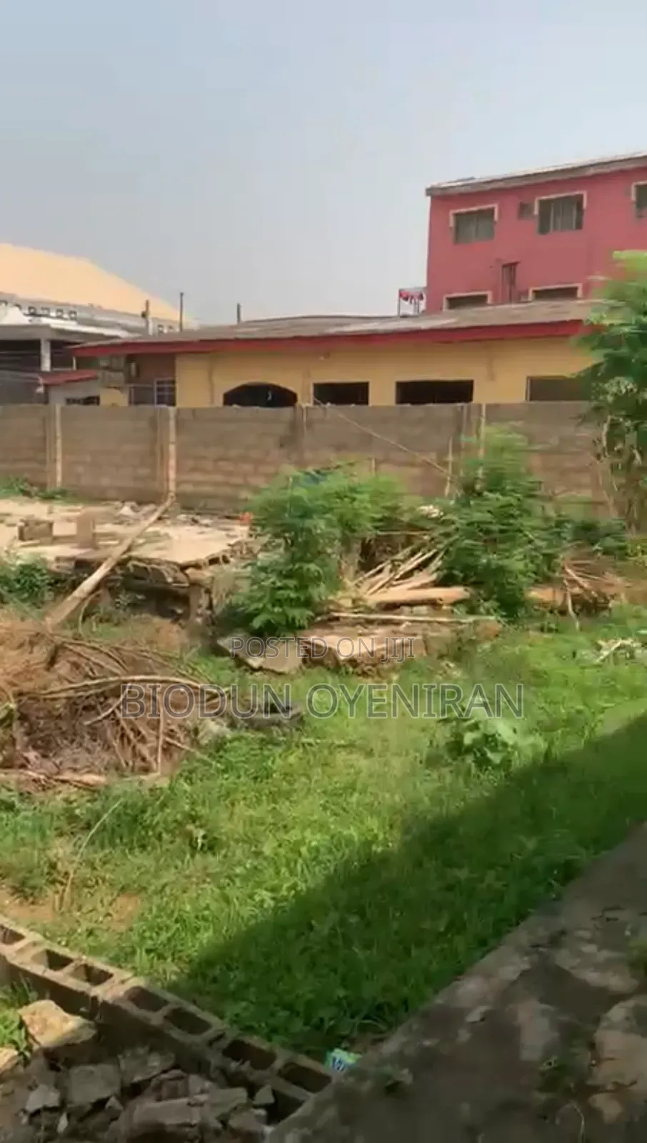 Full Plot a 3 Bedroom Flat Bungalow on It in Alimosho