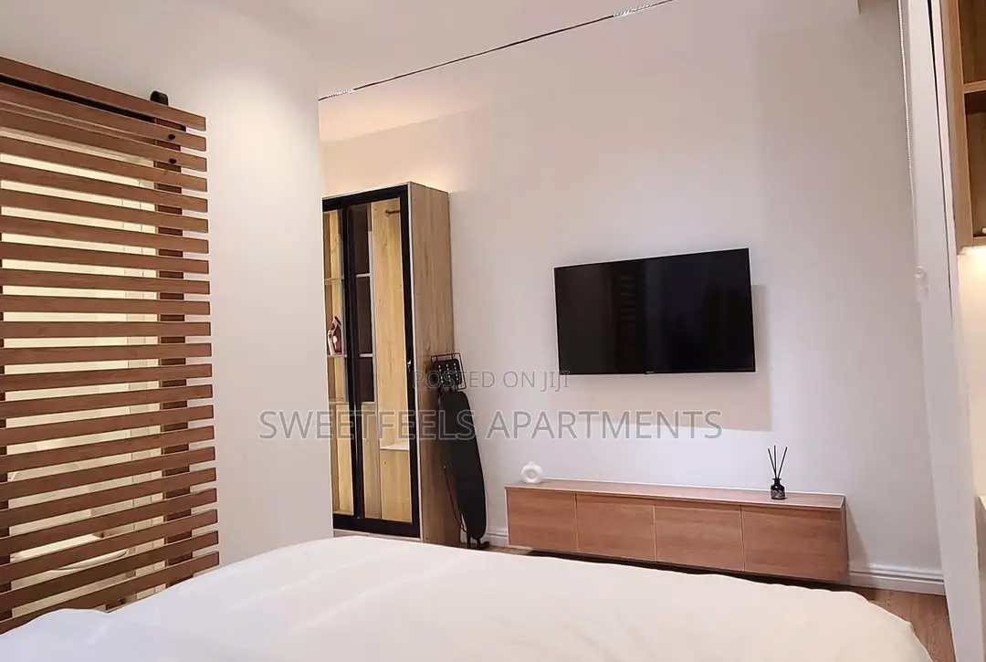 1bedroom Apartment With Swimming Pool in Victoria Island Extension