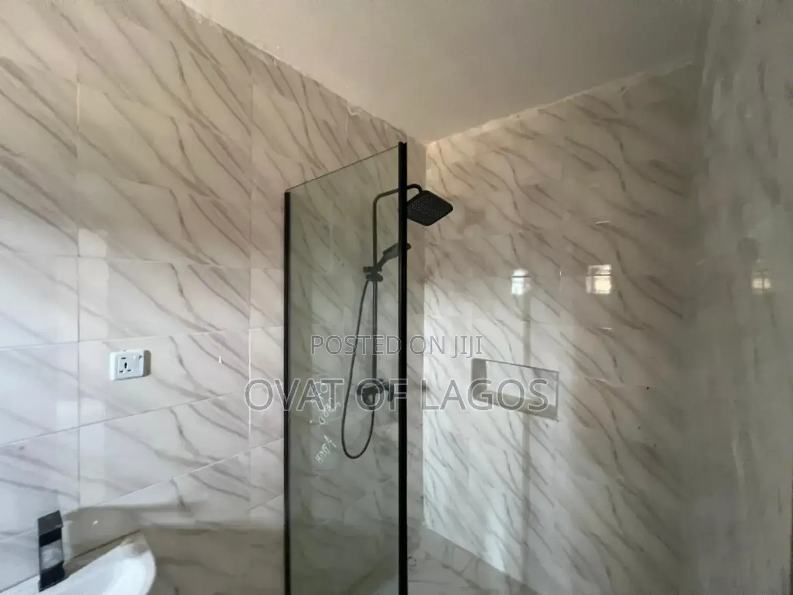 2bdrm Apartment in Ikota Villa for sale in Ikota