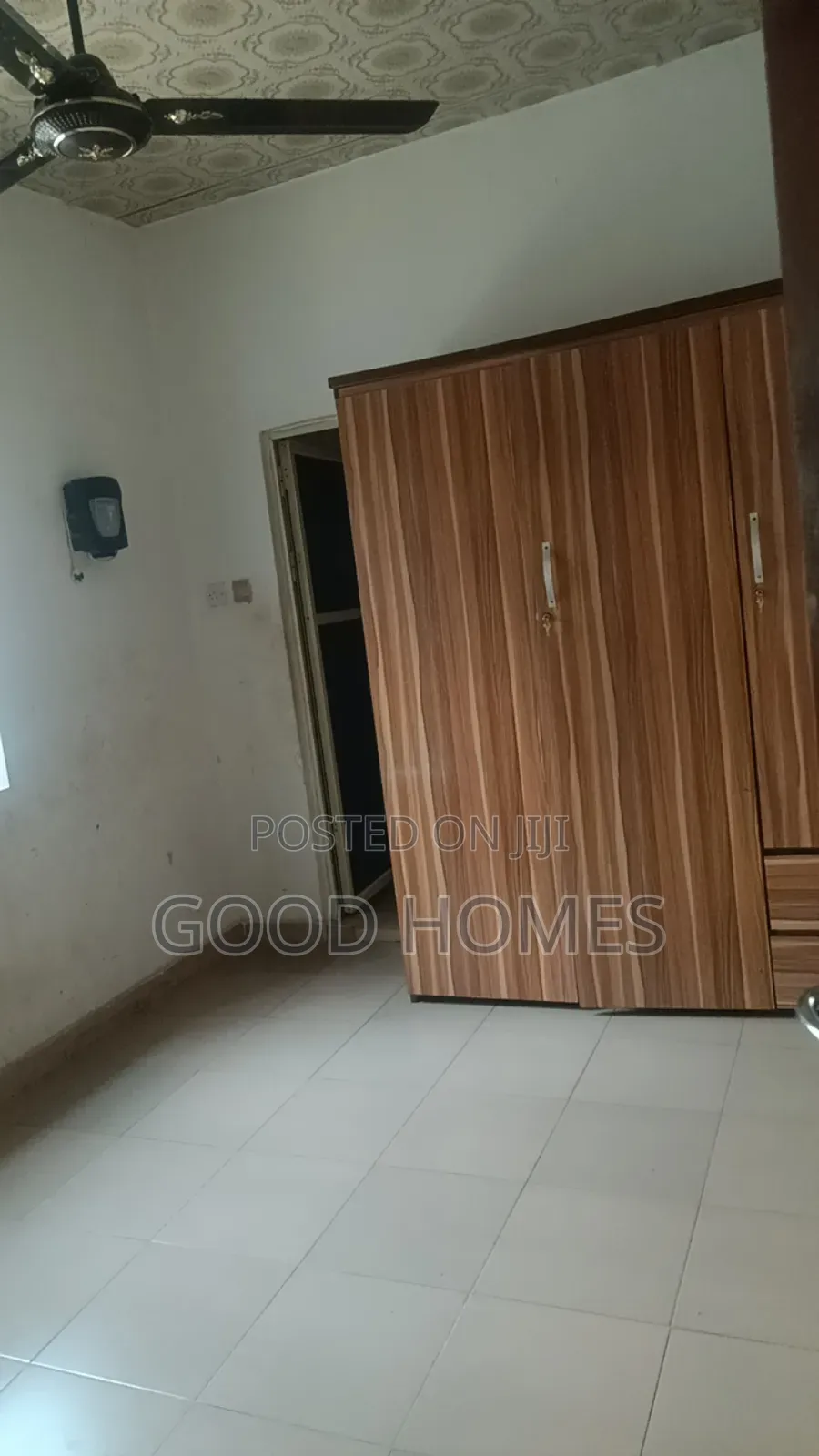 Furnished 3bdrm Block of Flats in Olowo Ila, Igando / Ikotun/Igando in Igando / Ikotun/Igando