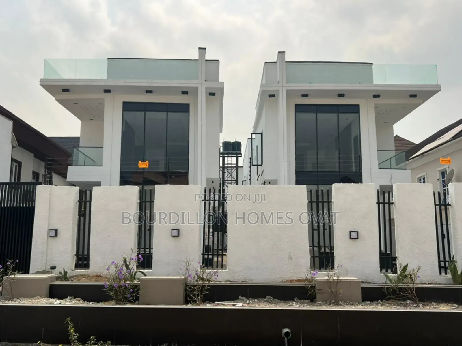 5bdrm Duplex in Ikota Lagos State for sale in Ikota