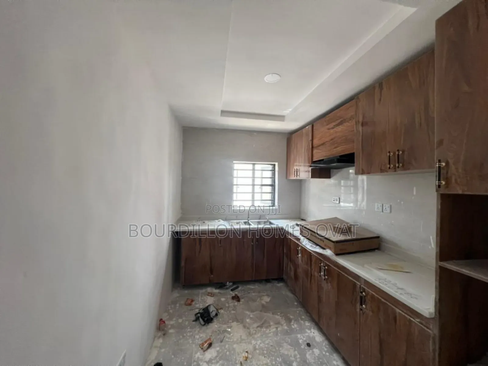 Furnished 2bdrm Apartment in Ikota Villa Estate for sale in Ikota