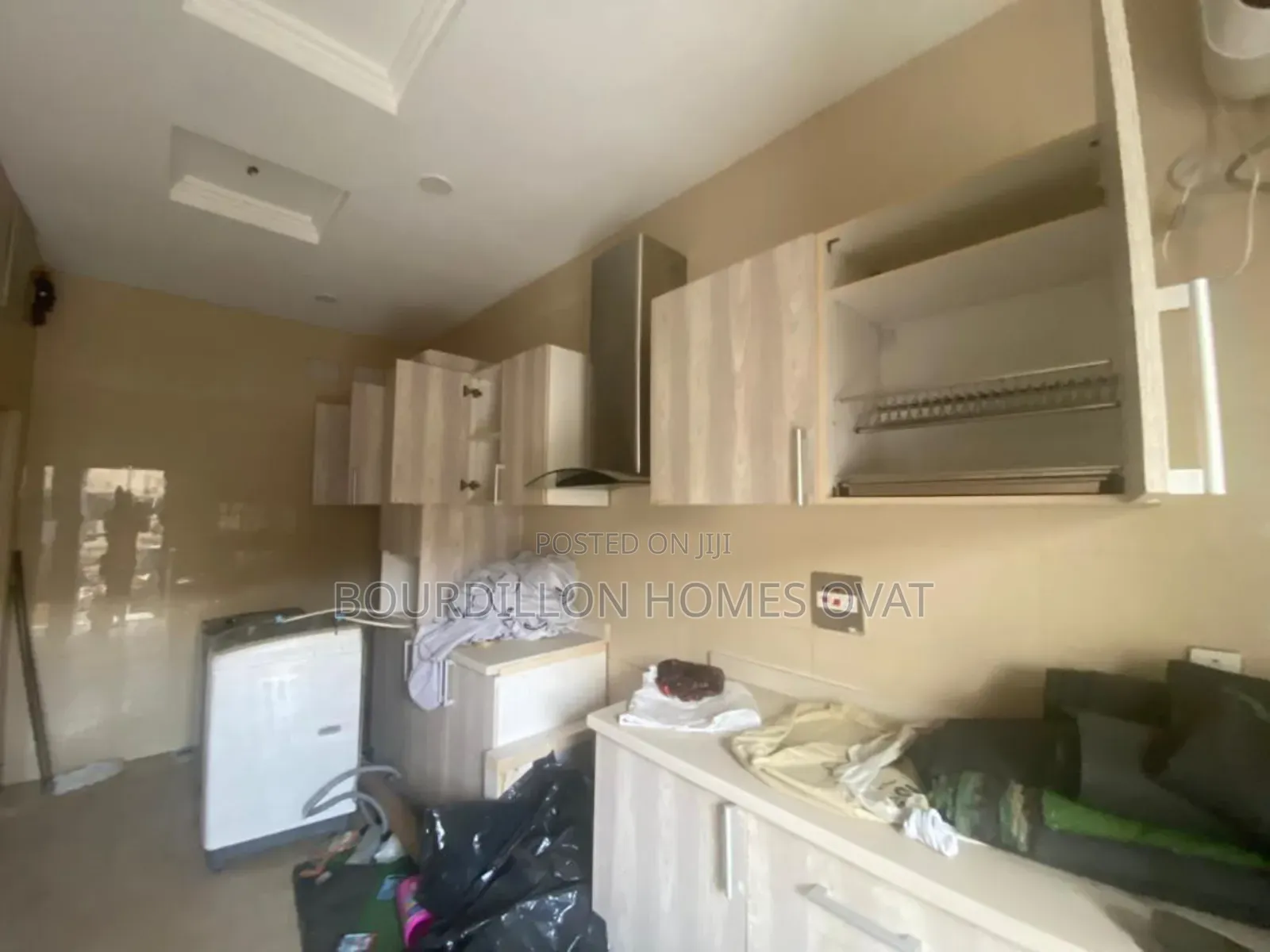 2bdrm Apartment in Ikate Lagos for rent in Ikate