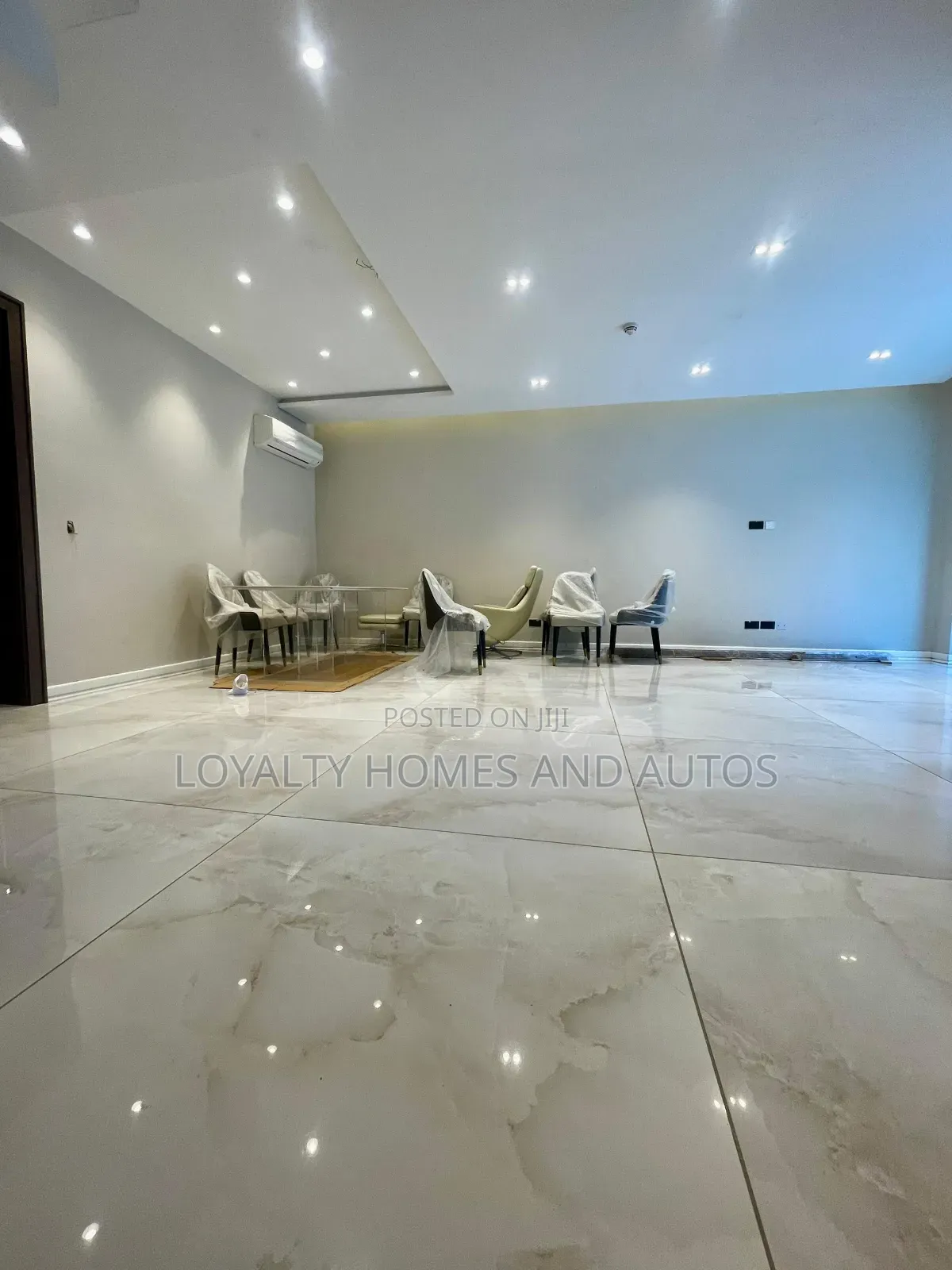 4bdrm Duplex in Old Ikoyi for sale in Old Ikoyi